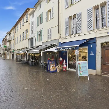 Le Republique Antibois - Au Coeur Du Vieil Apartmán Antibes